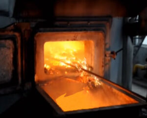 Aluminum Melt Refining in Furnace